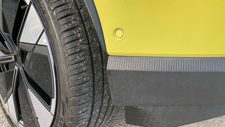 Volvo EX30 200kW SM Extended Range Ultra 69kWh 5dr Auto Electric Estate